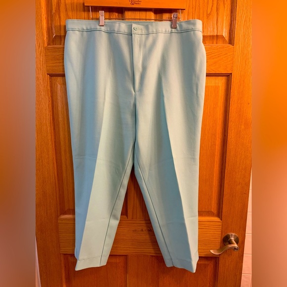 Vintage Levis Bend Over Pants 26W 40 Slacks Blue Tapered Leg Womens 25” Inseam - Picture 1 of 6